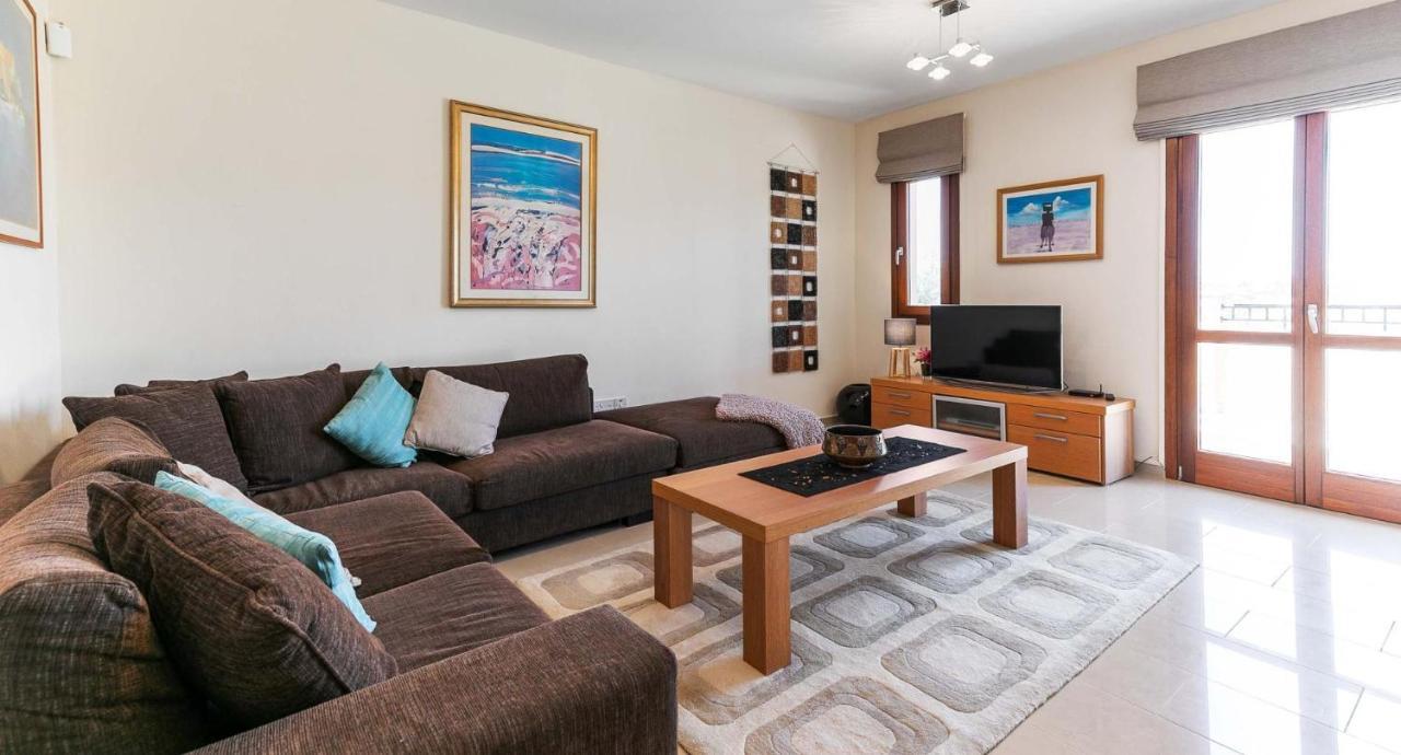 Fantastic Junior Villa Cz02 Salamis With Gorgeous Views, Aphrodite Hills Куклия Экстерьер фото