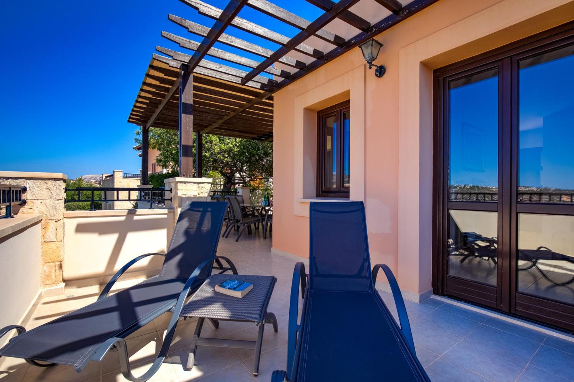 Fantastic Junior Villa Cz02 Salamis With Gorgeous Views, Aphrodite Hills Куклия Экстерьер фото